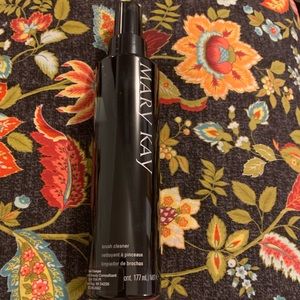 Mary Kay Brush Cleaner